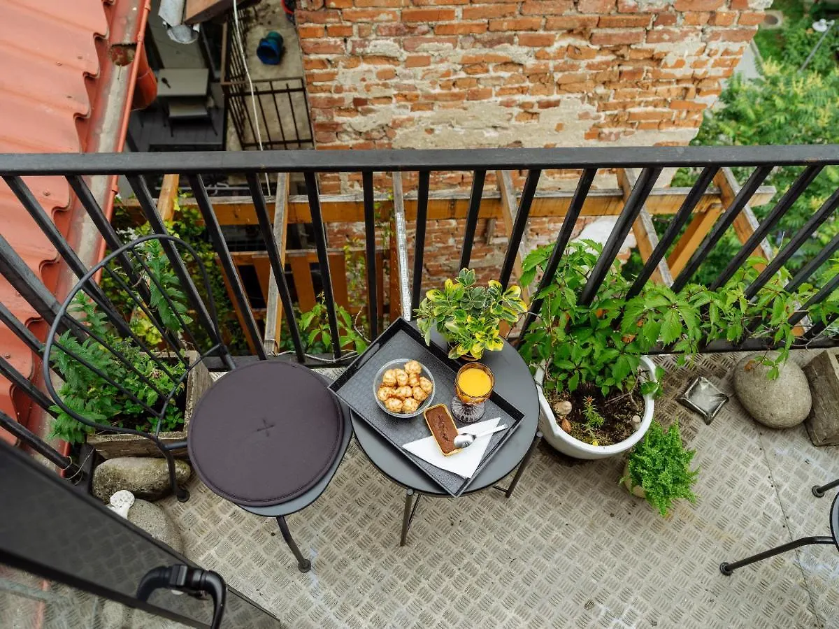 ブカレストArtistic Loft In The Old Townアパートメント ブカレスト