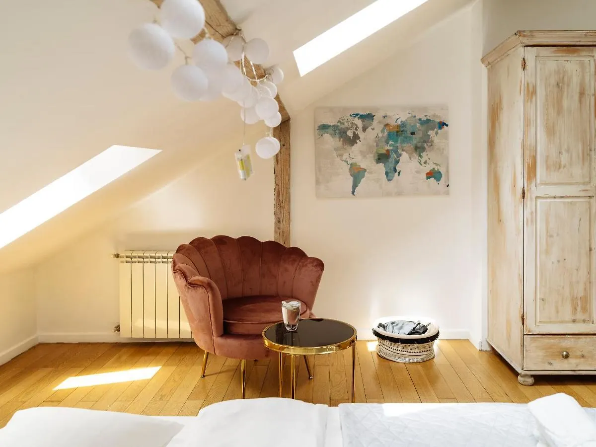 ブカレストArtistic Loft In The Old Townアパートメント 0*, ブカレスト ルーマニア
